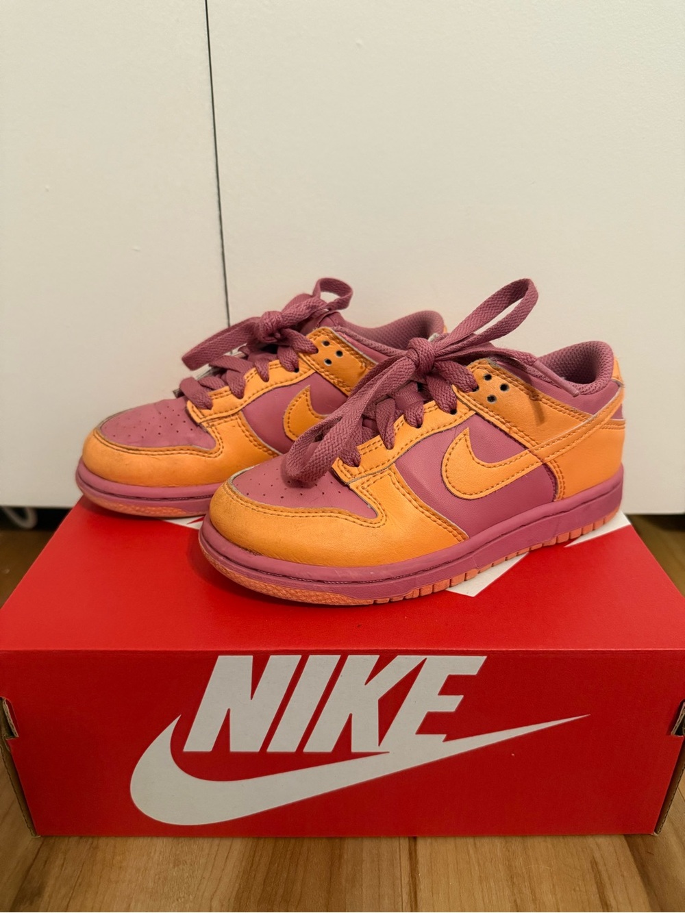 Little kids Nike Dunks
